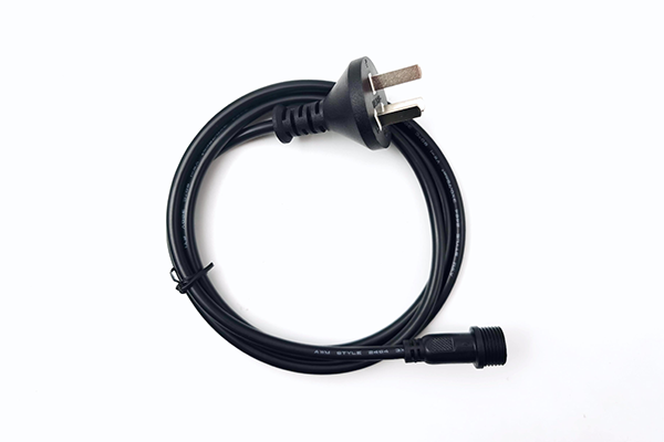 The power supply is a waterproof cable, which is a choice to protect the safety of power transmissio